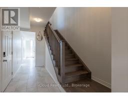 136 Keppel Circle, Brampton, ON L7A5K7 Photo 9