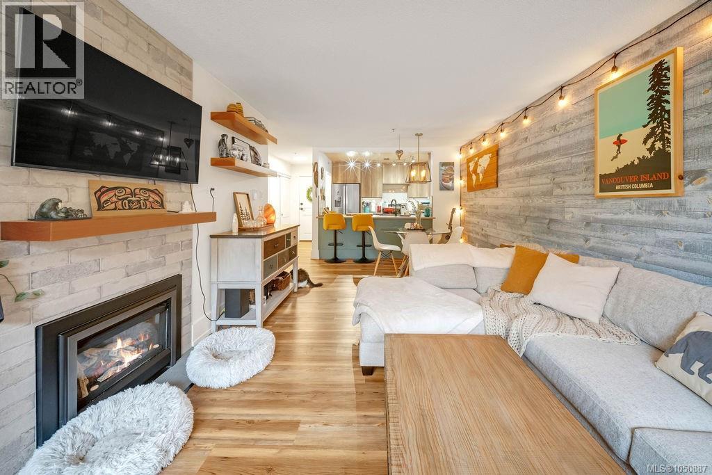 #103 1685 Estevan Rd - 3