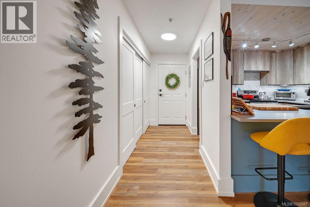 #103 1685 Estevan Rd - Image 6