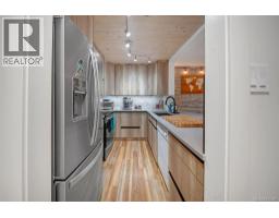 Kitchen - 103 1685 Estevan Rd, Nanaimo, BC V9S5V9 Photo 8