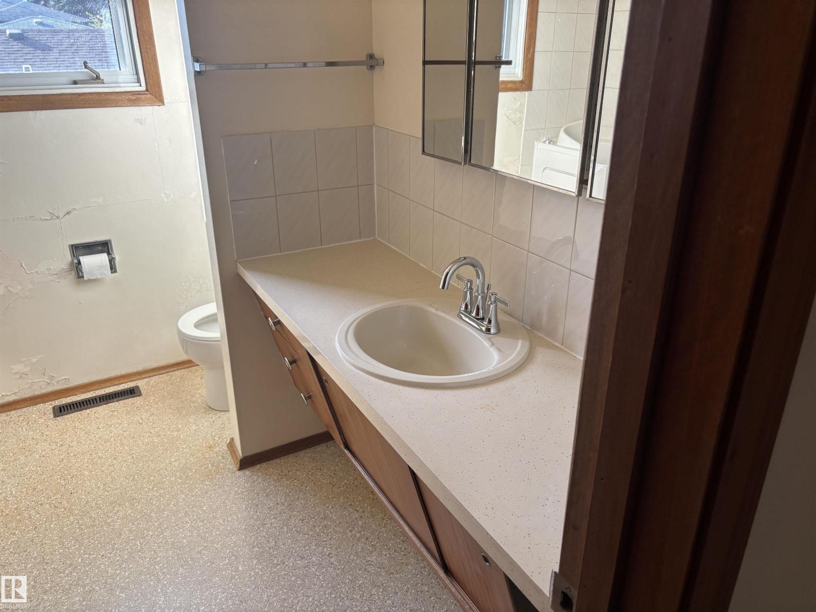 [private address] - Image 10
