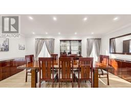 Eating area - 174 Canyon Hill Avenue, Richmond Hill, ON L4C0R3 Photo 8