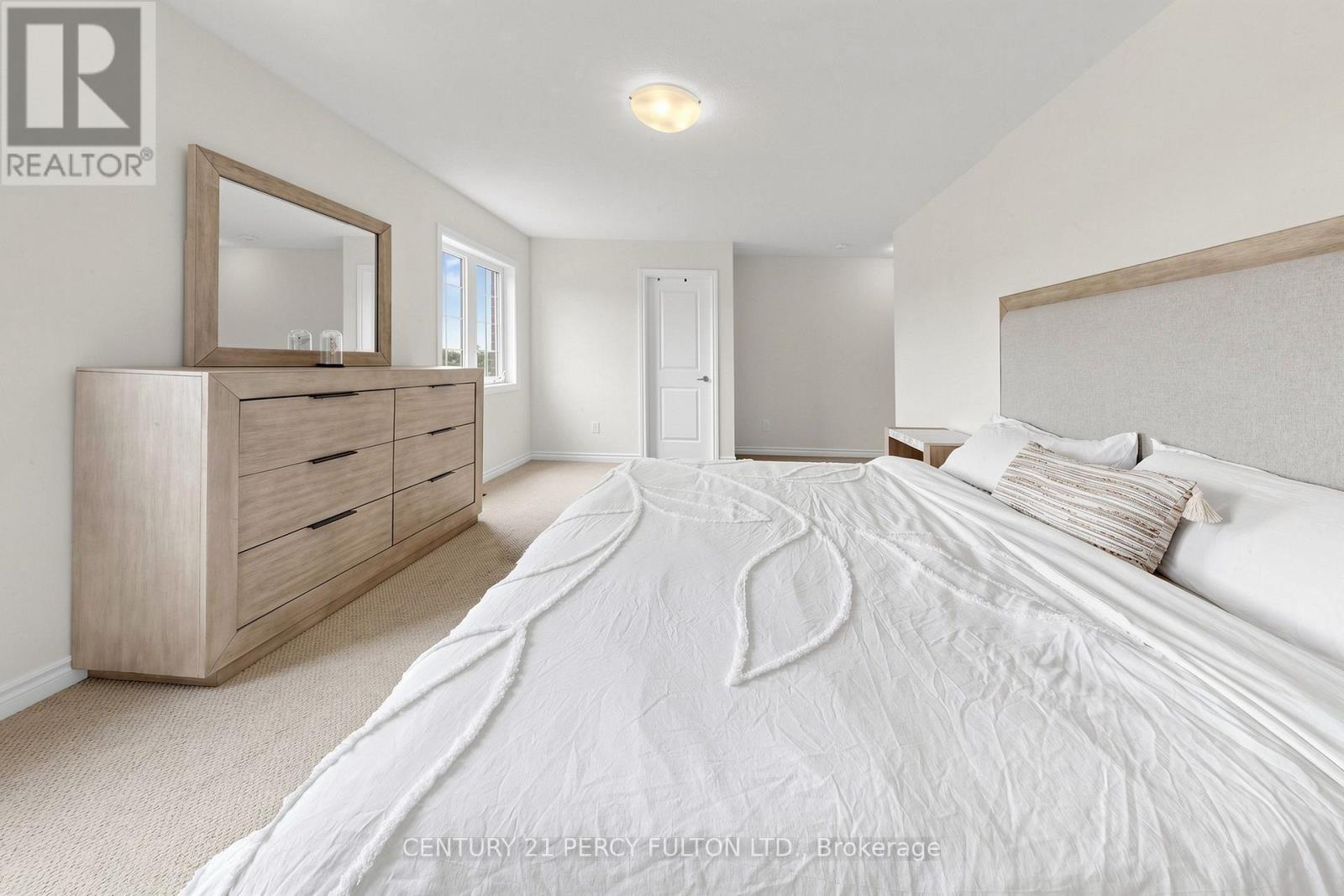 166 FERRAGINE CRESCENT - Image 20