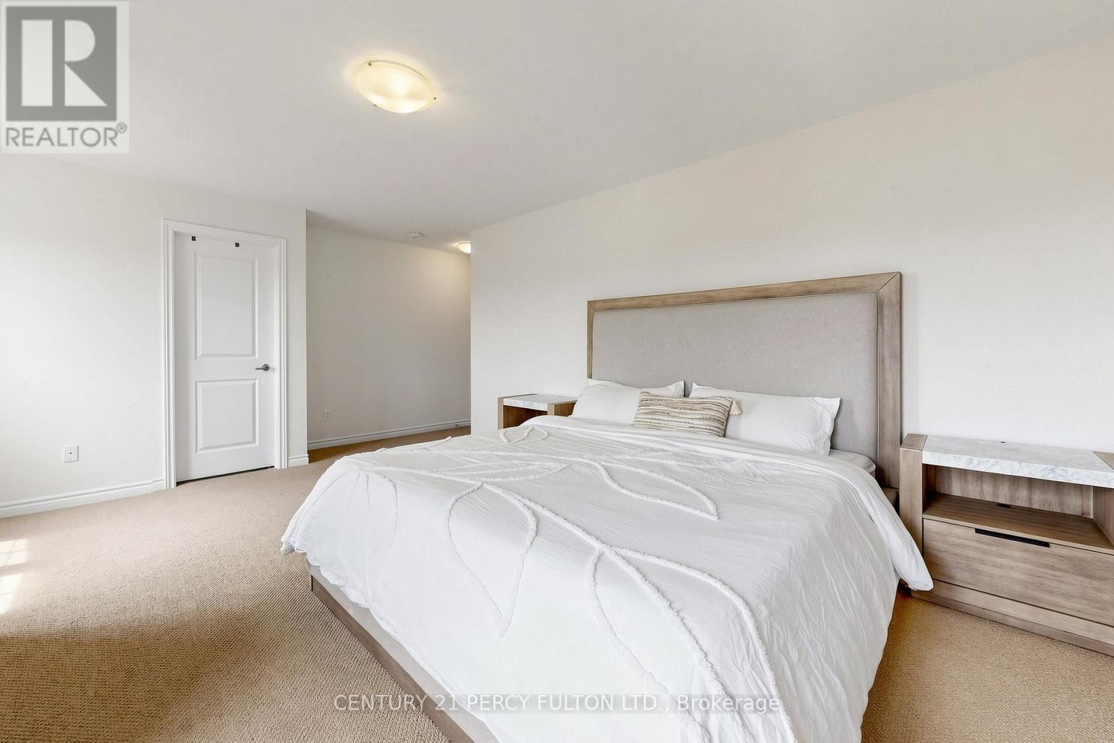 166 FERRAGINE CRESCENT - Image 22