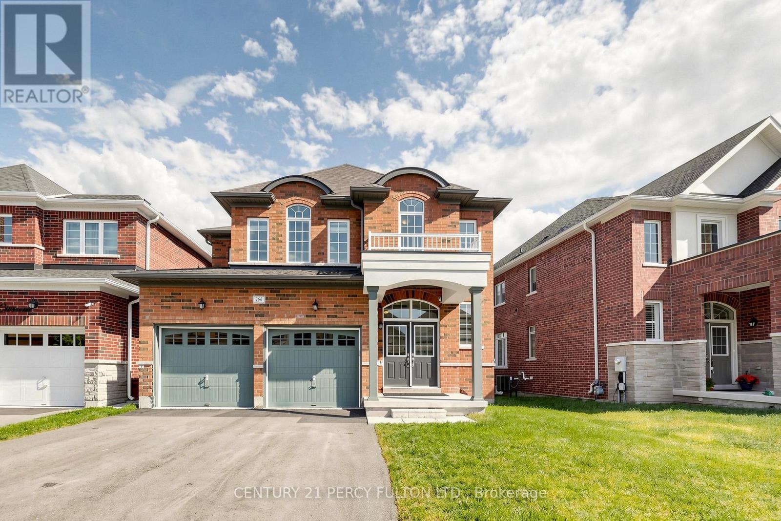 166 FERRAGINE CRESCENT - Image 32