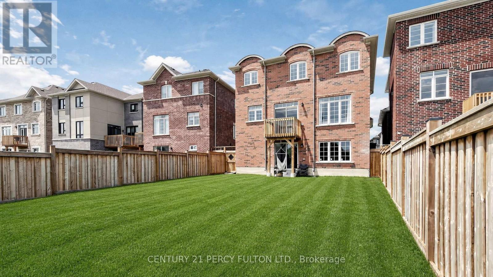 166 FERRAGINE CRESCENT - Image 33