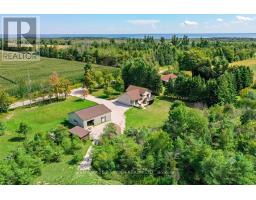 70 12 Line S, Oro Medonte, ON L0L1T0 Photo 24