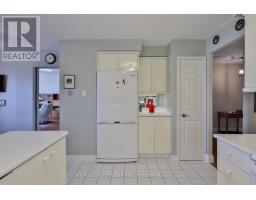 301 - 2287 Lake Shore Road W, Toronto, ON M8V3Y1 Photo 25