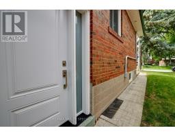 43 Firwood (lower) Crescent, Toronto, ON M9B2V9 Photo 18