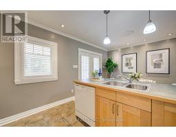 1099 Kent Avenue, Oakville, ON L6H1Z9 Photo 16