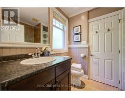 1099 Kent Avenue, Oakville, ON L6H1Z9 Photo 23
