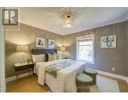 1099 Kent Avenue, Oakville, ON L6H1Z9 Photo 26