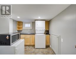 1099 Kent Avenue, Oakville, ON L6H1Z9 Photo 32
