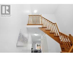 Eating area - 106 Heartleaf Crescent, Brampton, ON L7A2B9 Photo 6
