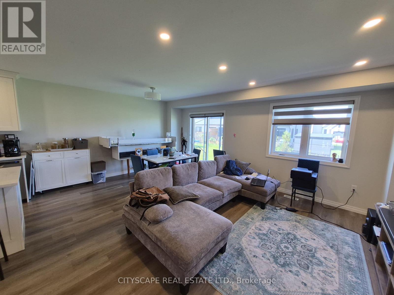 Living and Dining room