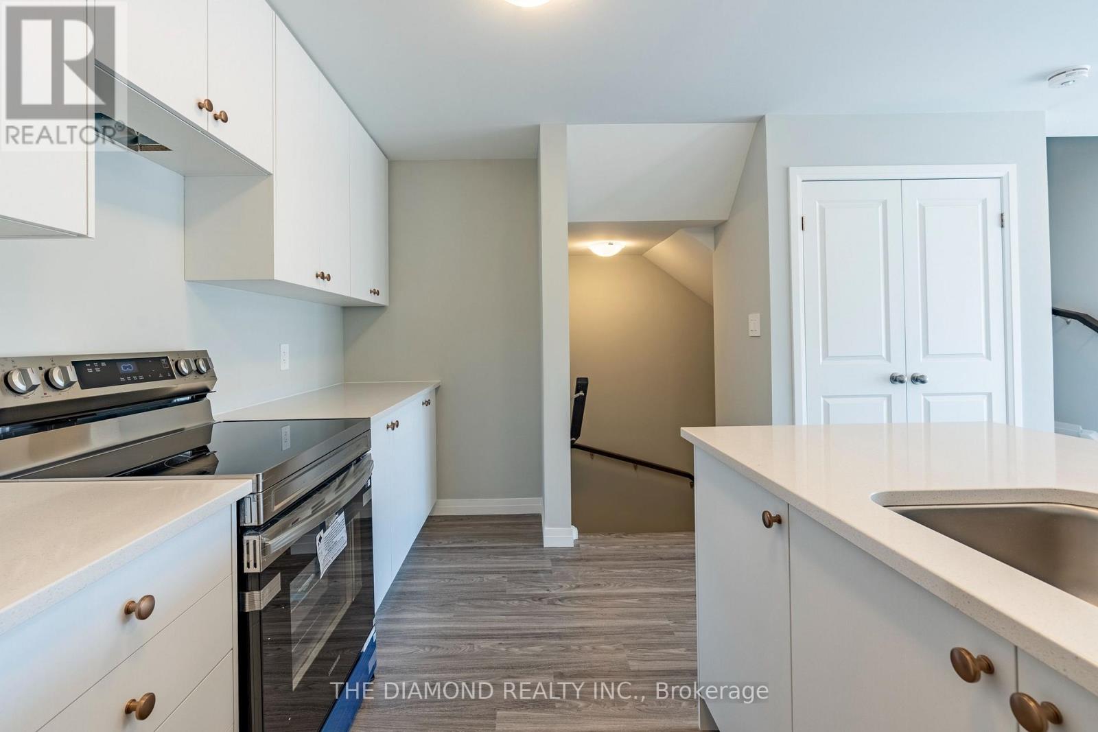 130 Otterbein Road — photo 14