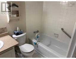 204 41 Moirs Mill Road, Bedford, NS B4A3C4 Photo 7
