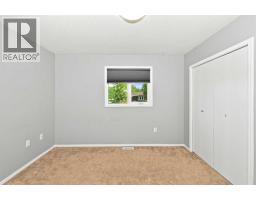 7601 41 Avenue, Camrose, AB T4V4C7 Photo 24