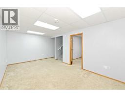 7601 41 Avenue, Camrose, AB T4V4C7 Photo 27