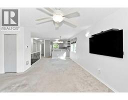 Laundry room - 7601 41 Avenue, Camrose, AB T4V4C7 Photo 9