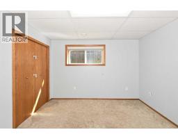 7601 41 Avenue, Camrose, AB T4V4C7 Photo 32