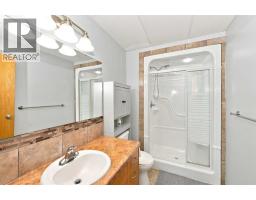7601 41 Avenue, Camrose, AB T4V4C7 Photo 39