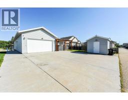 7601 41 Avenue, Camrose, AB T4V4C7 Photo 41