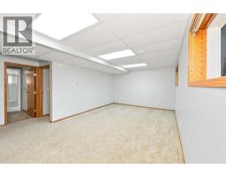 7601 41 Avenue, Camrose, AB T4V4C7 Photo 30