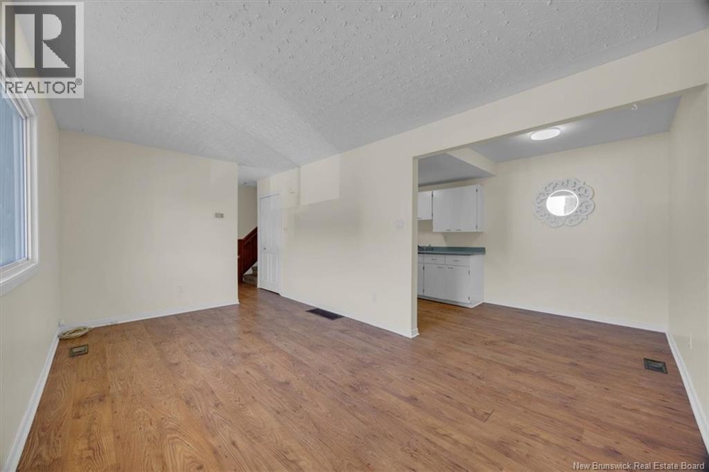 220 Tartan Street, Saint John, New Brunswick, E2K2R7, Saint John, New Brunswick — photo 5 of 5