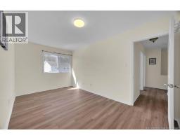 Living room - 220 Tartan Street, Saint John, NB E2K2R7 Photo 10