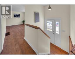 220 Tartan Street, photo 2