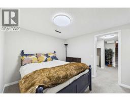 10716 Mapleshire Crescent SE - photo 25