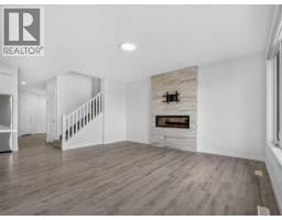 134 Hotchkiss Manor Se, Calgary, AB T3S0J5 Photo 15