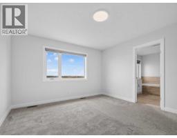 134 Hotchkiss Manor Se, Calgary, AB T3S0J5 Photo 29