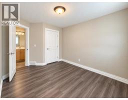 11, 2002 22 Avenue, Bowden, AB T0M0K0 Photo 23