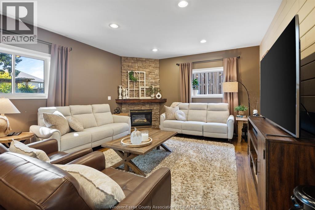 35 WHELAN DRIVE - Image 19