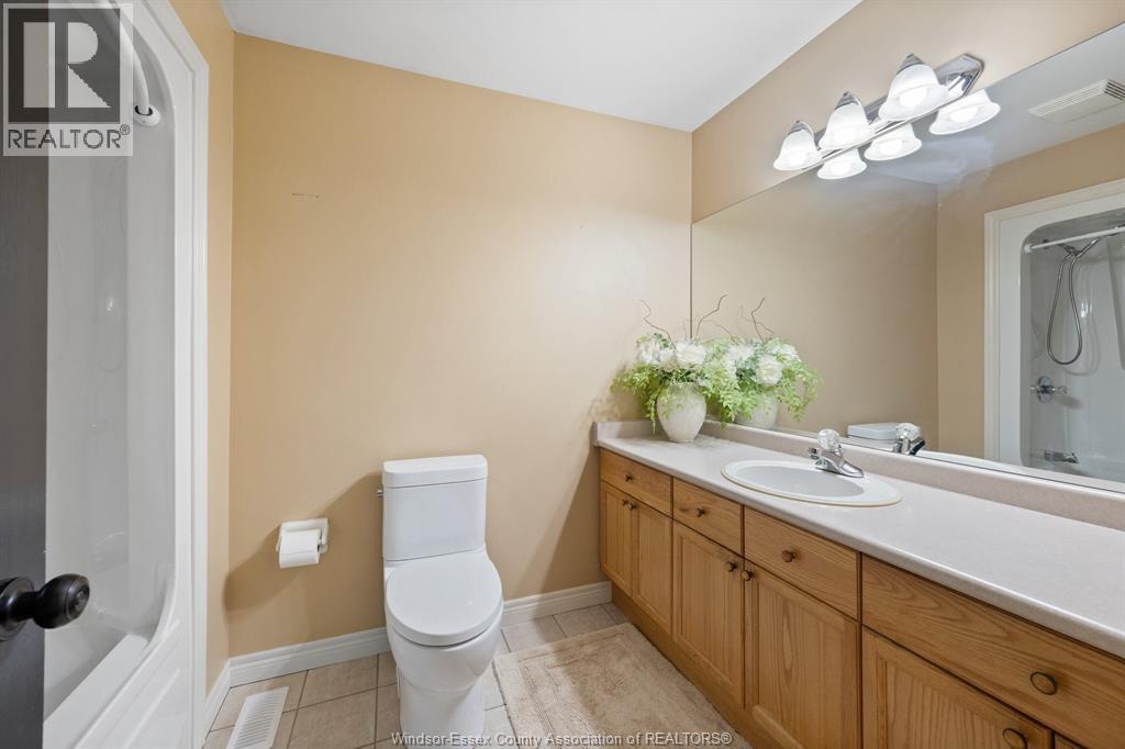 35 WHELAN DRIVE - Image 22