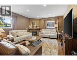 35 Whelan Drive, Amherstburg, ON N9V4A4 Photo 19