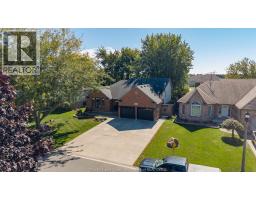 35 Whelan Drive, Amherstburg, ON N9V4A4 Photo 26
