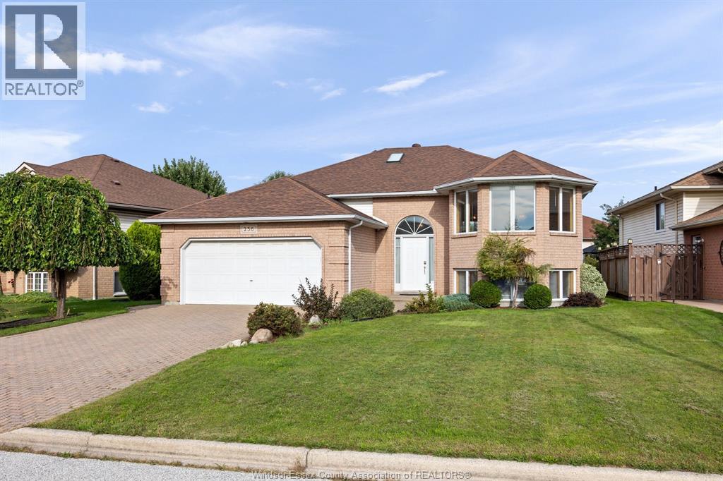 256 KENILWORTH PLACE - 1