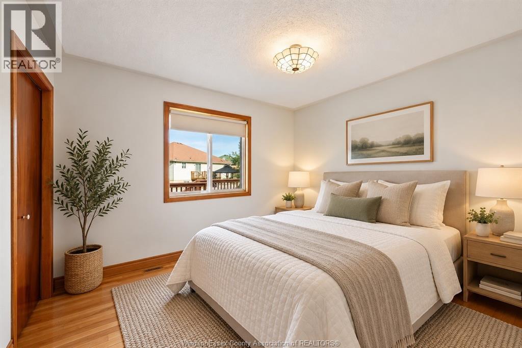 256 KENILWORTH PLACE - 18
