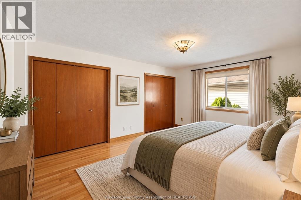 256 KENILWORTH PLACE - 22