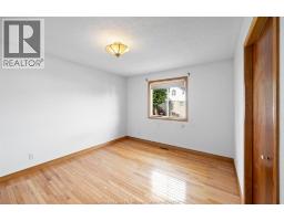 256 Kenilworth Place, Windsor, ON N9E4M6 Photo 19