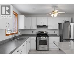 256 Kenilworth Place, Windsor, ON N9E4M6 Photo 26