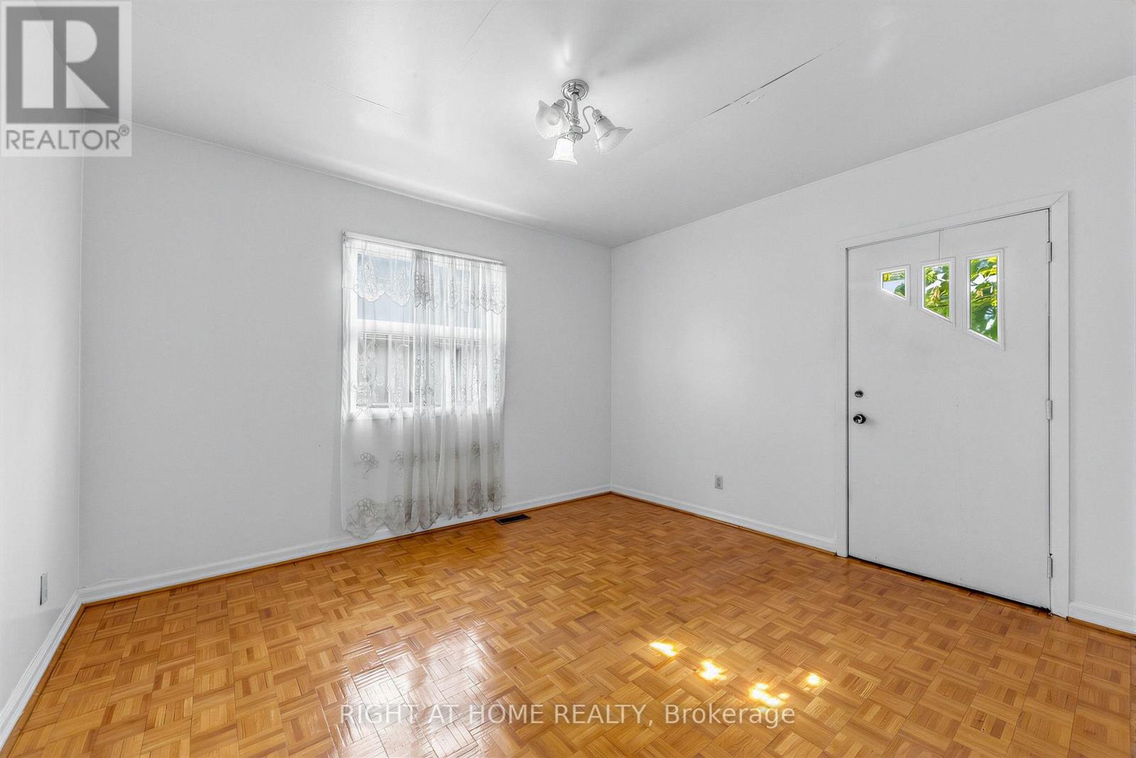 147 DOVERCOURT ROAD - 16