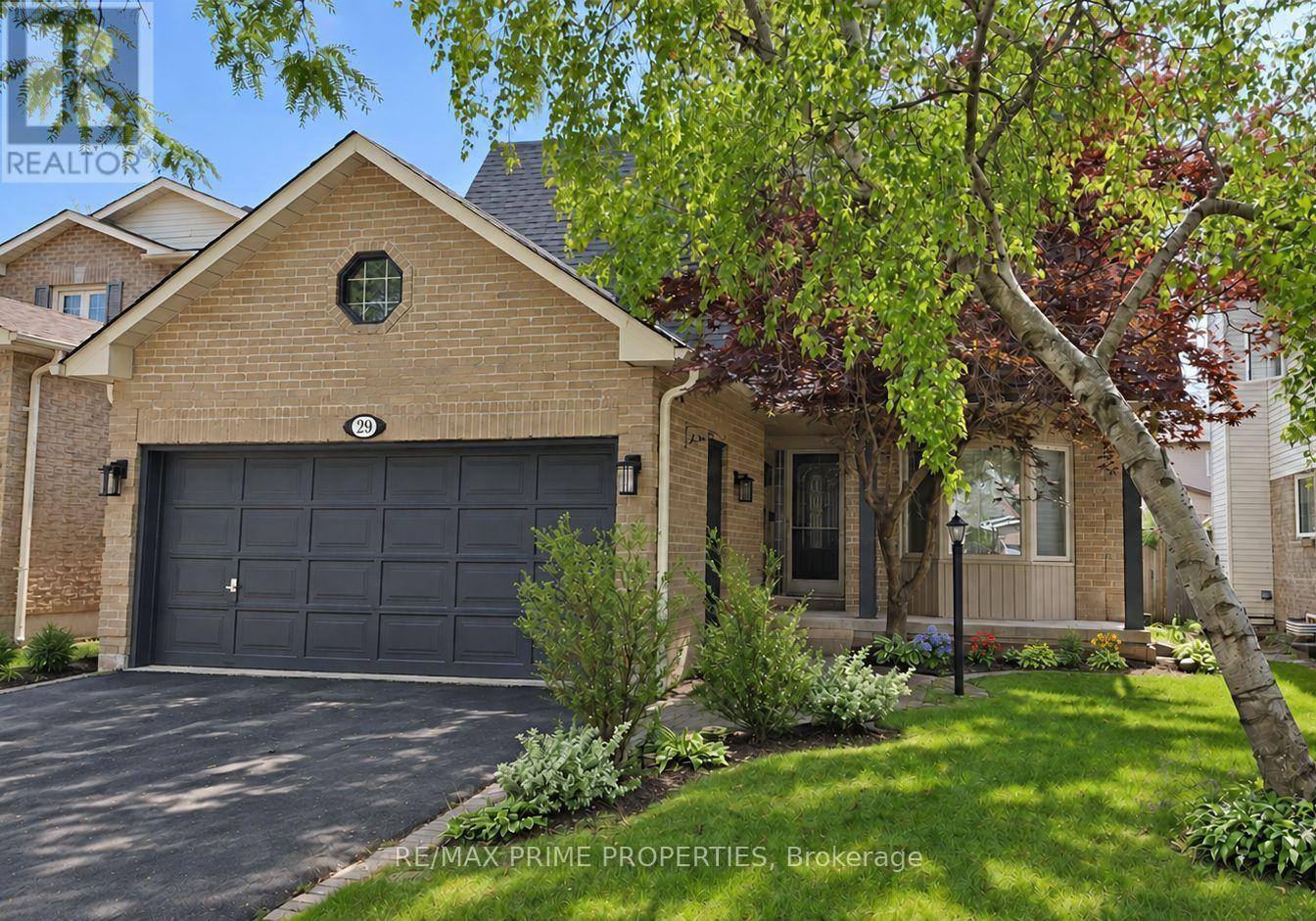 29 REDMOND DRIVE - 1