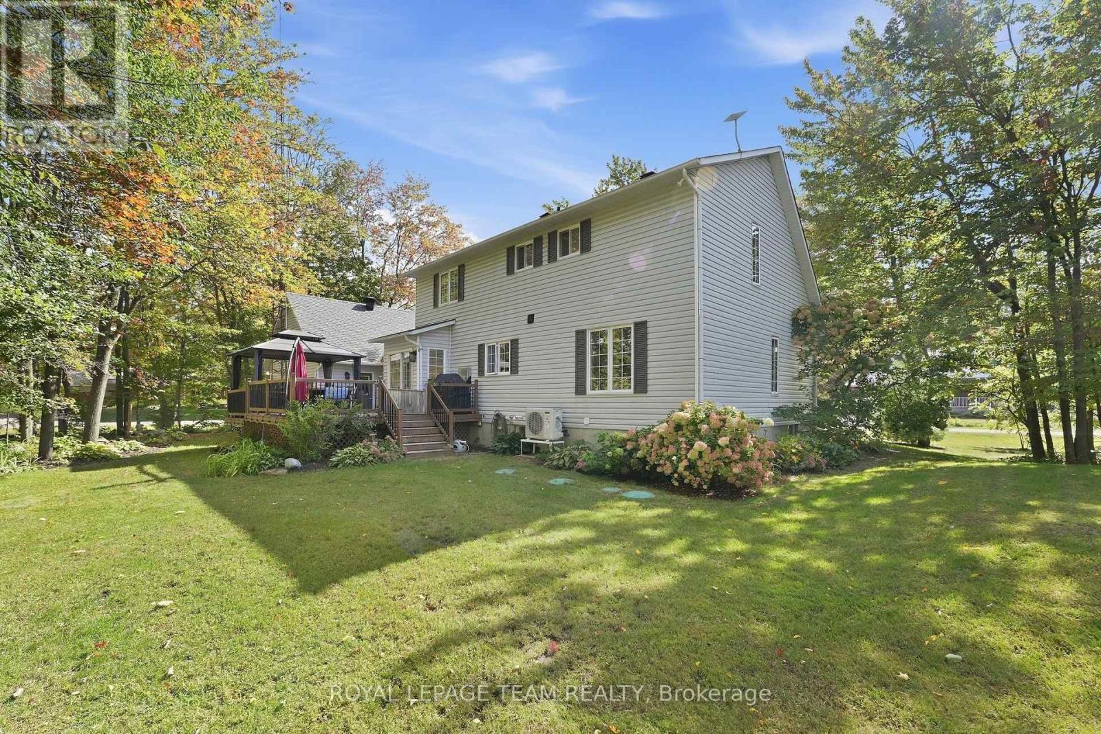 10493 ST JOHN STREET - 34