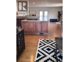 Living room - 1613 Dieppe Crescent, Estevan, SK S4A1W8 Photo 11
