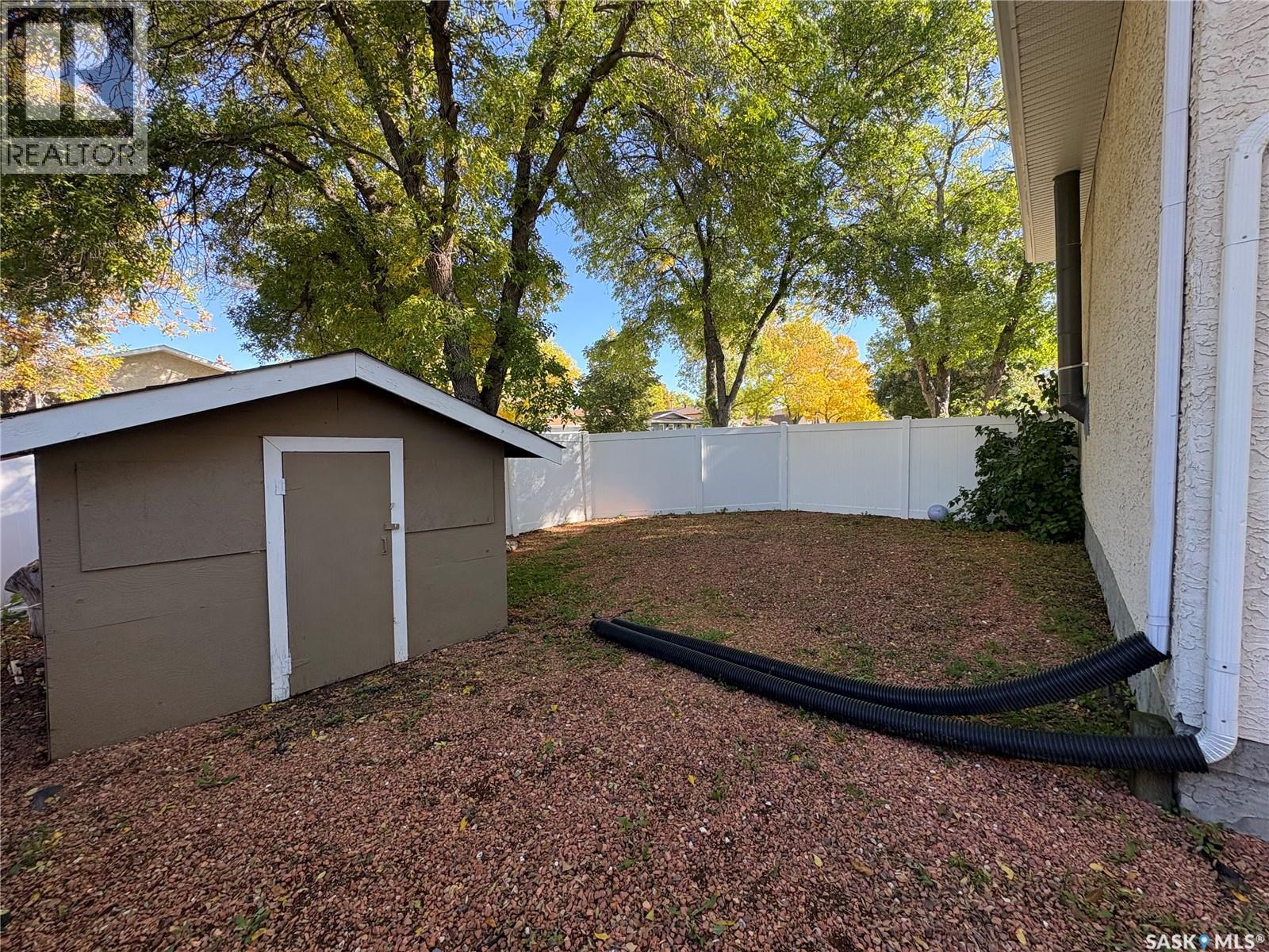 147 Fuhrmann CRESCENT - 29