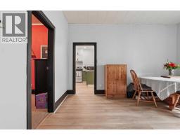427 12A Street N - photo 6